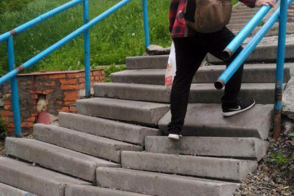 Аварийная лестница во Владивостоке