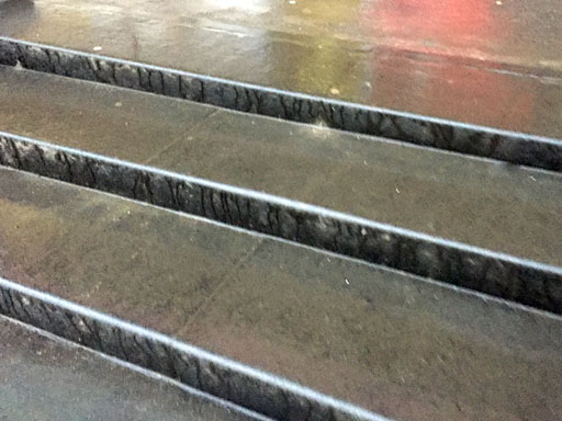 Облицовка бетонной лестницы накладками и плитами C3