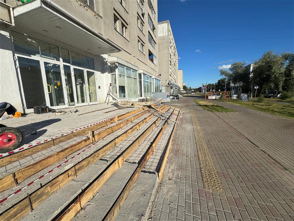 Опалубка для бетонирования основания крыльца