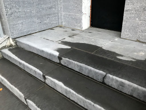 Облицовка бетонной лестницы подъезда по технологии C3