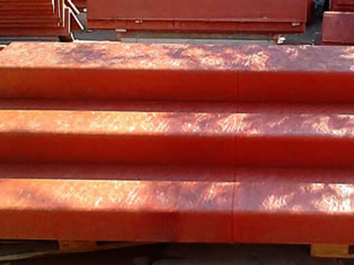 Готовые бетонные ступени для крыльца детского садика