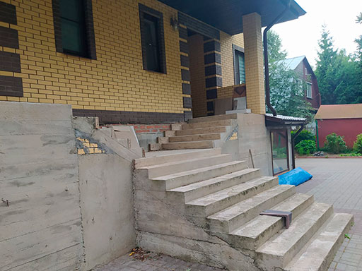 Бетонная лестница в Михнево МО до облицовки