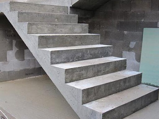 Монтаж сборных лестниц из бетона