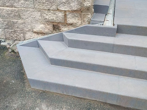 Пропитка бетонной лестницы наружной. Облицовка крыльца по технологии C3