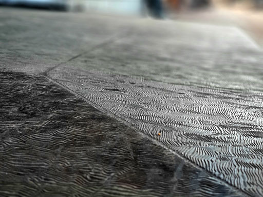 Облицовка бетонного крыльца возле суши бара в Твери