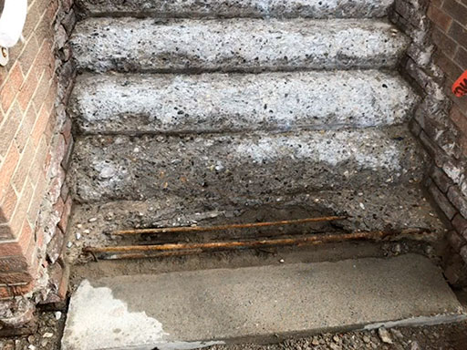 Ремонт ступеней бетонной лестницы