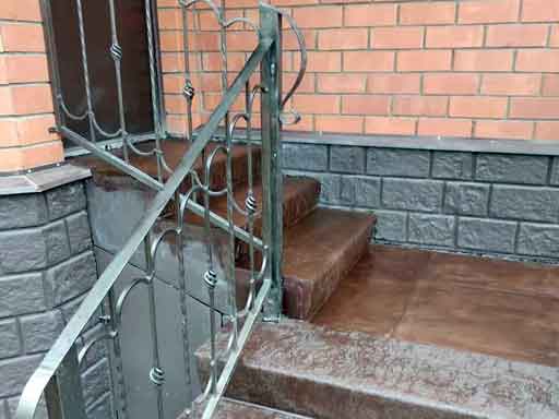 Ремонт лестницы в частном доме в п. Родники