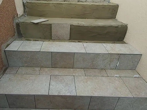 Облицовка ступеней бетонной лестницы плиткой пошагово