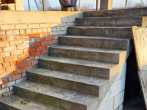 Облицовка бетонной лестницы в Востряково